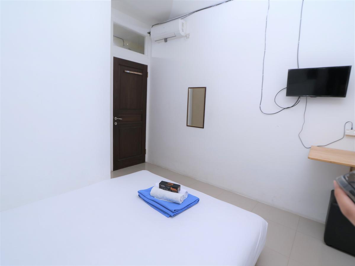 Kamar Keluarga Ungaran Hotell Jakarta Eksteriør bilde